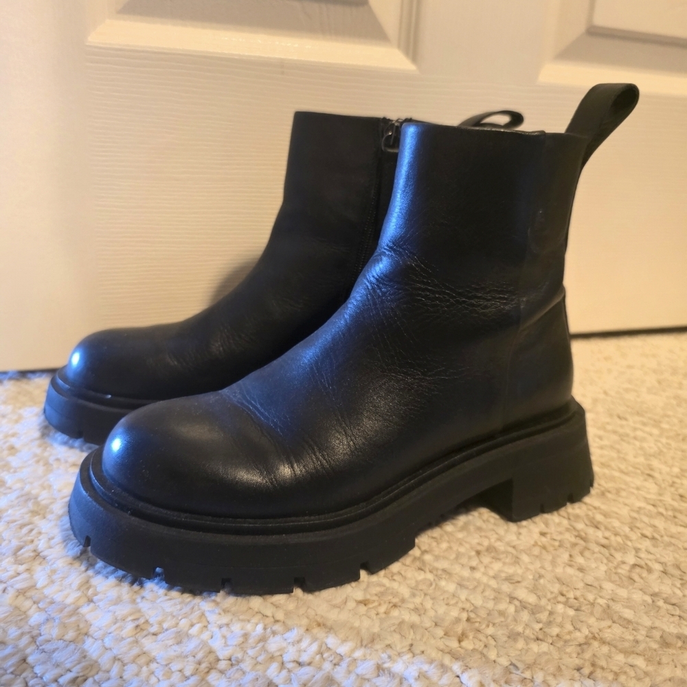 Zara Black Chunky Leather Ankle Boots